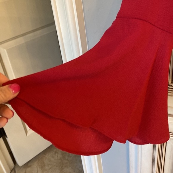 WAYF red top- like new! - Picture 7 of 7